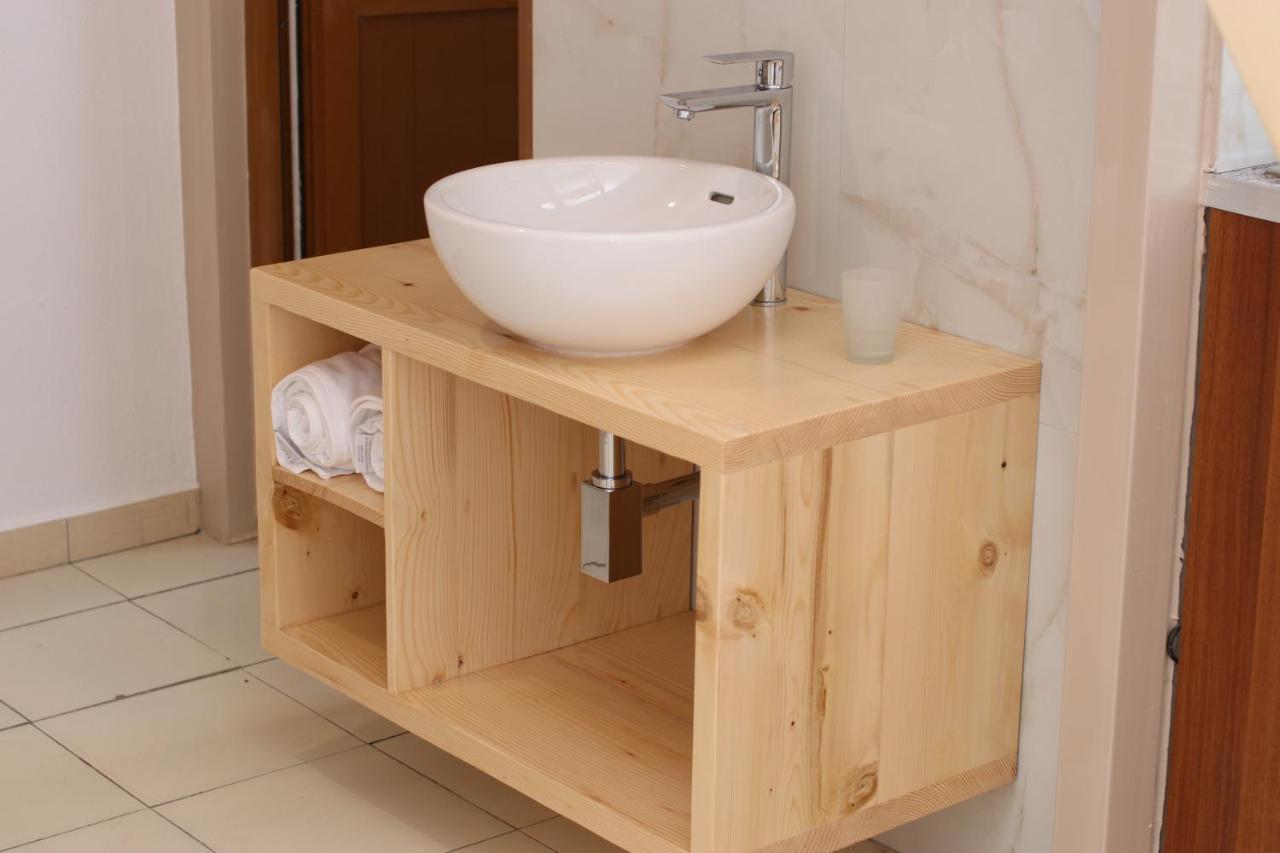 Bora Rooms Himare Ngoại thất bức ảnh