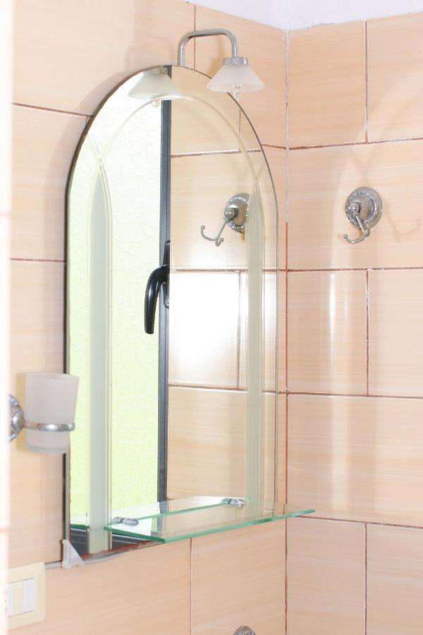 Bora Rooms Himare Ngoại thất bức ảnh