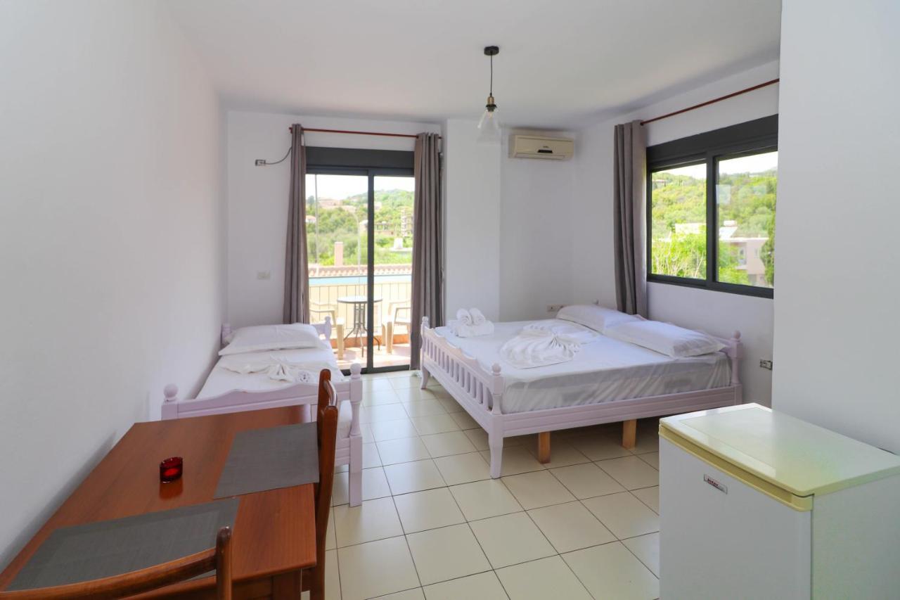 Bora Rooms Himare Ngoại thất bức ảnh
