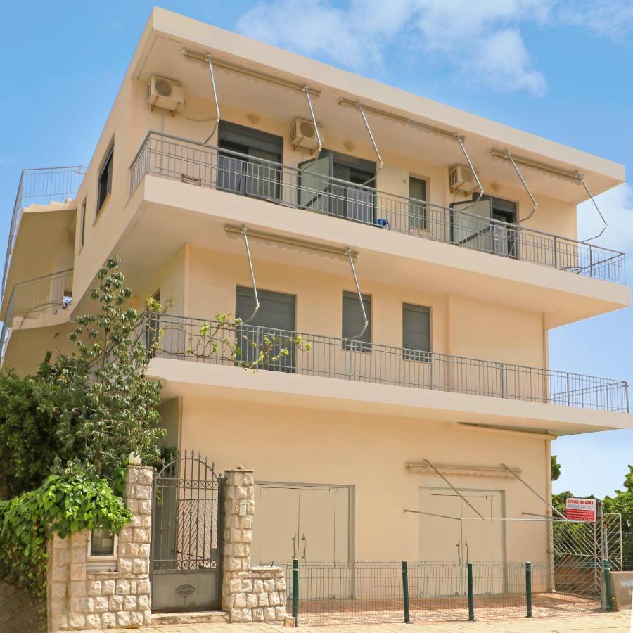 Bora Rooms Himare Ngoại thất bức ảnh